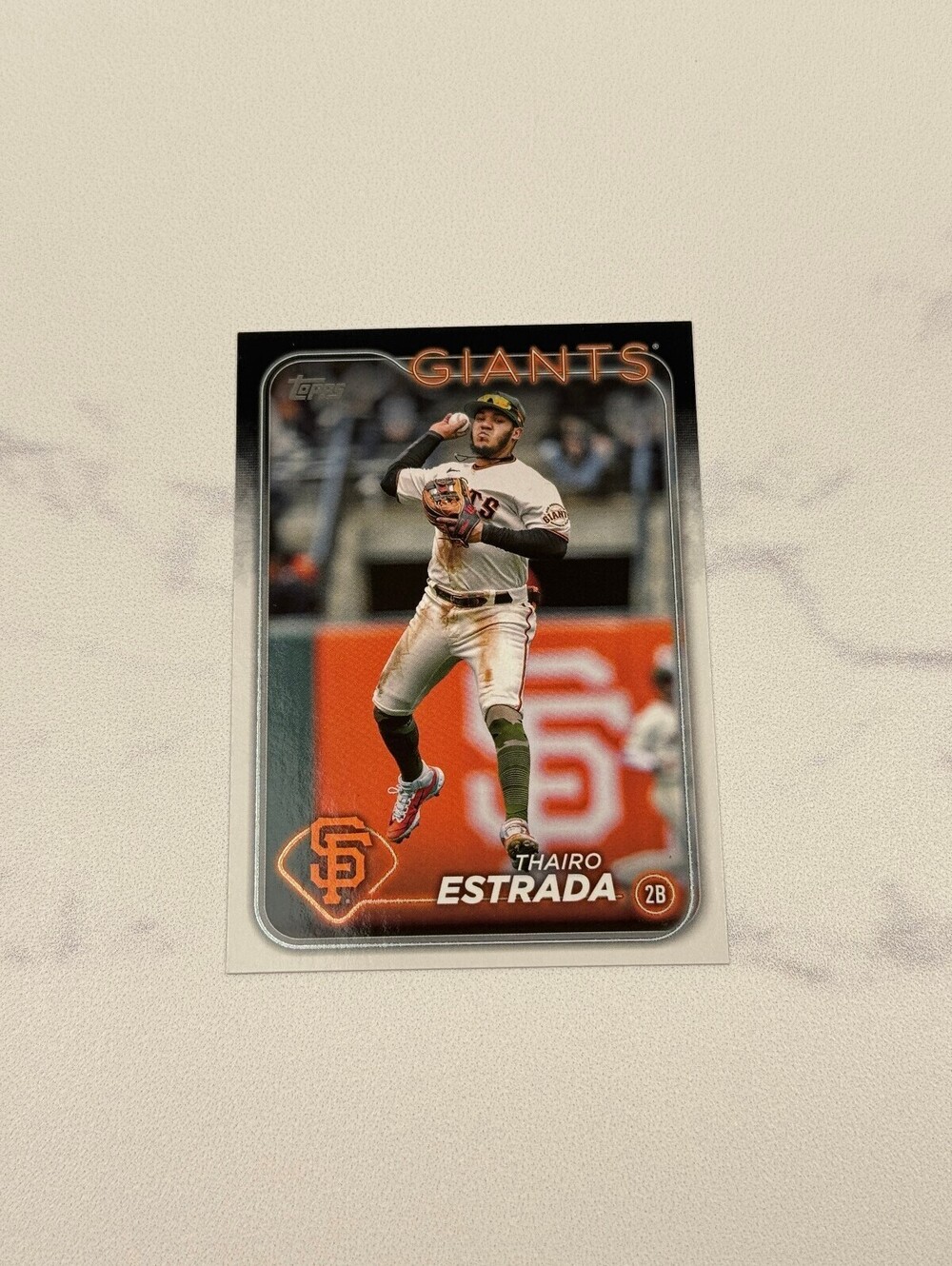 2024 Topps Series 1 Baseball Card (#290) Thairo Estrada San Francisco Giants